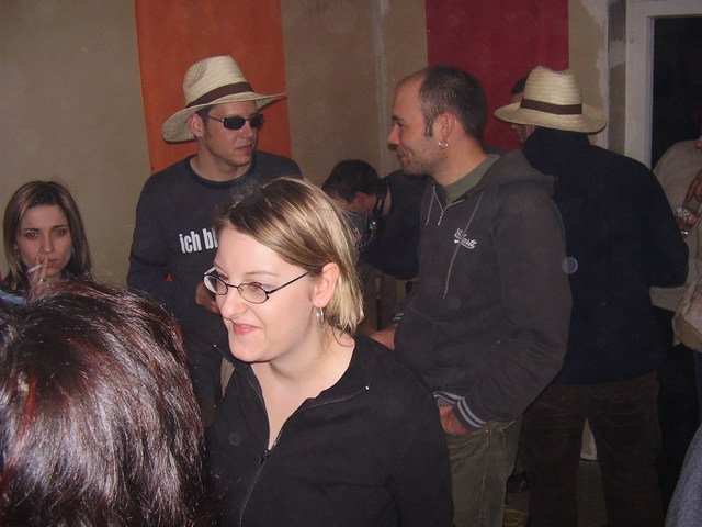 Image 35 of 59  -  62 kB